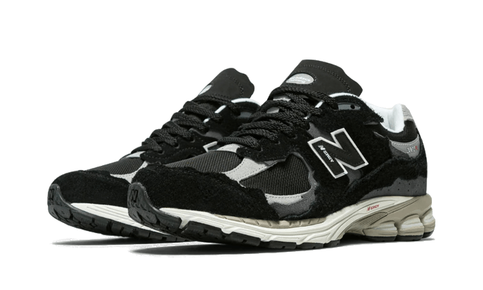 New Balance 2002R Gore-Tex Black Castlerock