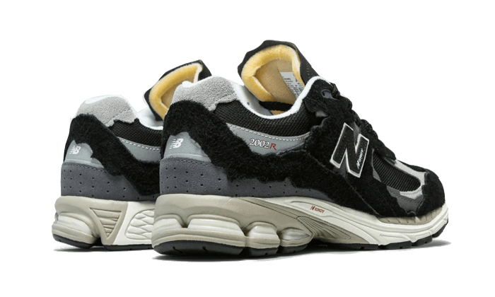 New Balance 2002R Gore-Tex Black Castlerock