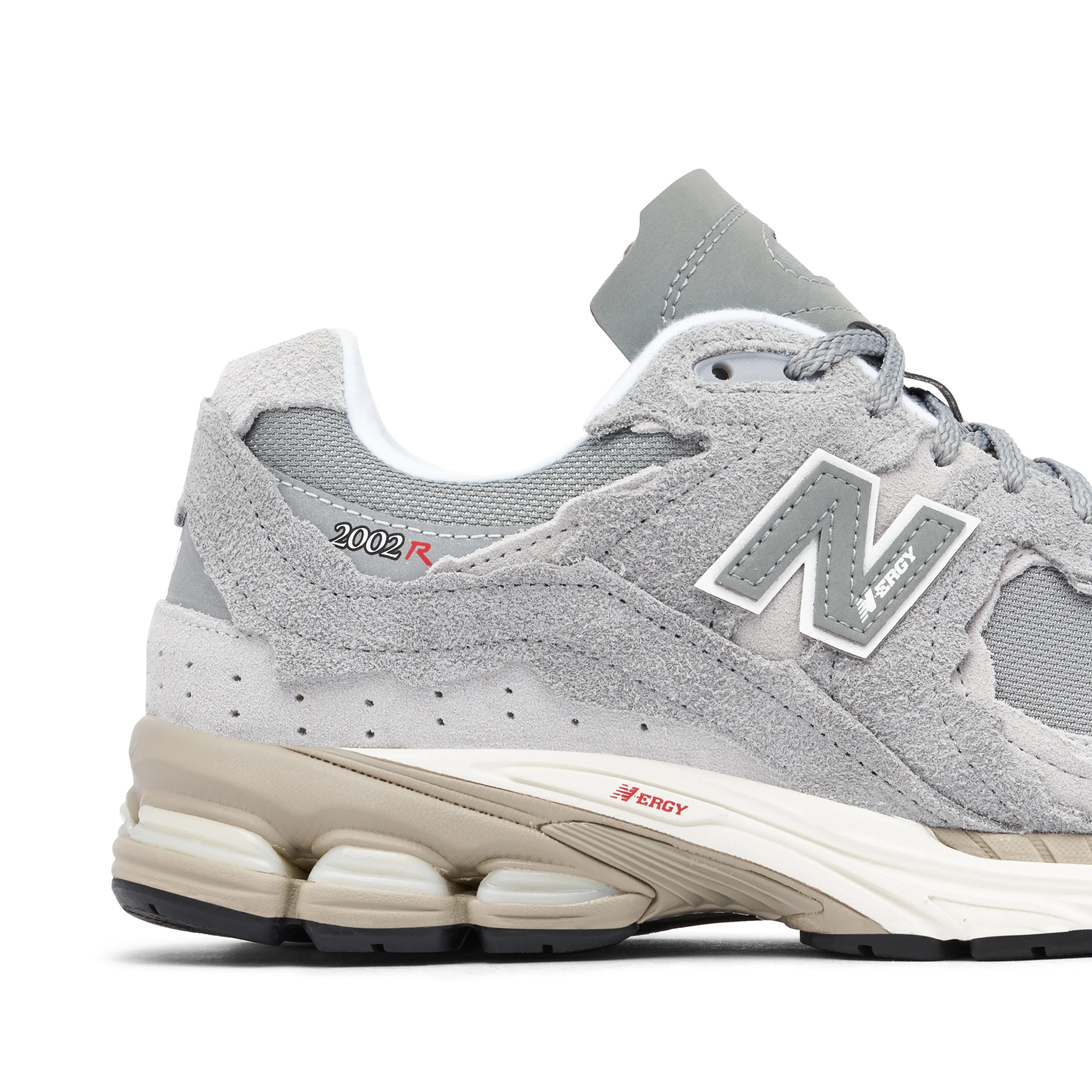 New Balance 2002R Protection Pack Grey Silver